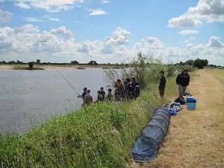 M.S. Jugend Weserangeln 2010Michael Schl�gl Jugend Weser 2010 015